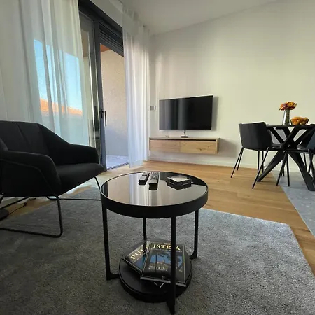 Domus Centrum With Free Parking Apartmán Pula