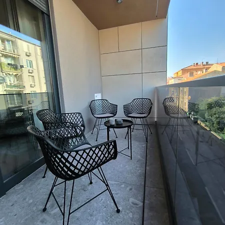 Domus Centrum With Free Parking Apartmán Pula