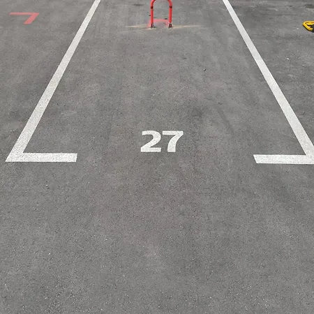 Domus Centrum With Free Parking דירה פולה