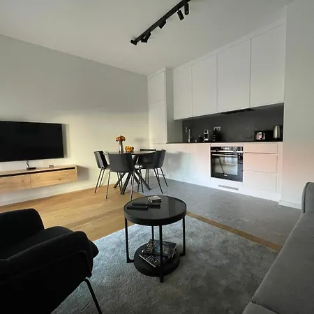 Domus Centrum With Free Parking Appartamento Pola